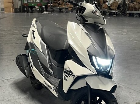 Suzuki AN 125 2024