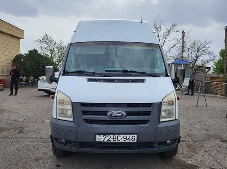 Ford Transit 2011