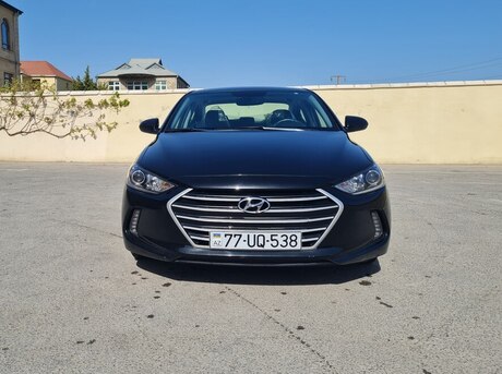 Hyundai Elantra 2018