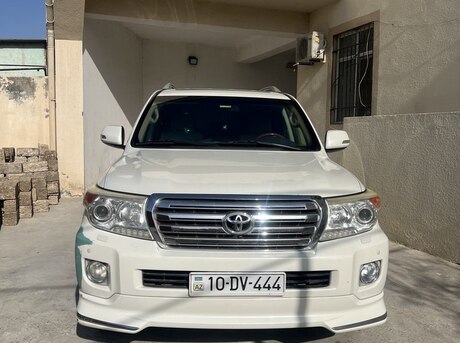Toyota Land Cruiser 2012