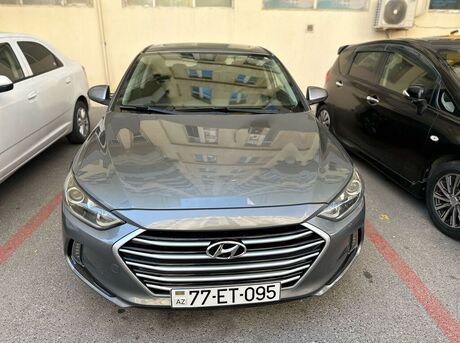 Hyundai Elantra 2016