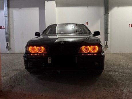 BMW 523 1999