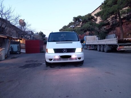 Mercedes Vito