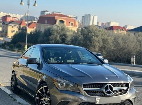 Mercedes CLA 250 4MATIC 2015