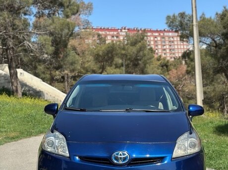 Toyota Prius 2011