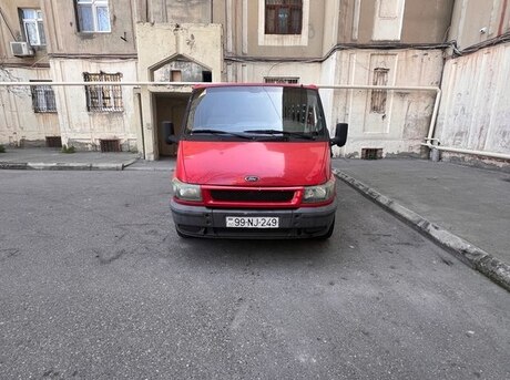 Ford Transit 2001