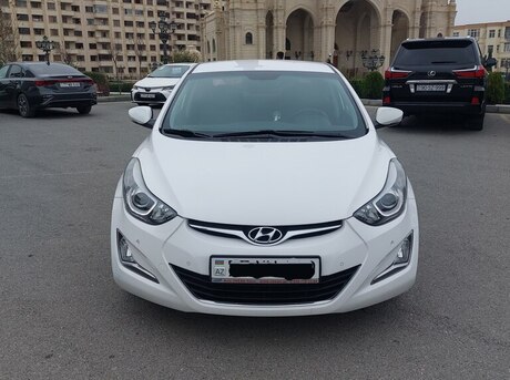 Hyundai Avante 2015
