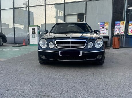 Mercedes E 240 2002