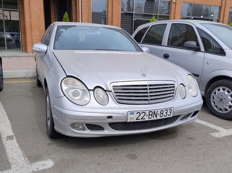 Mercedes E 220 d 2002