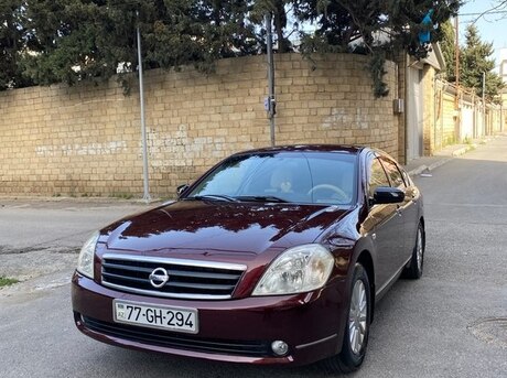 Nissan Teana 2003