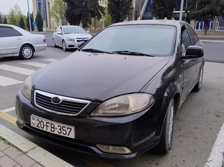 Daewoo Gentra 2012