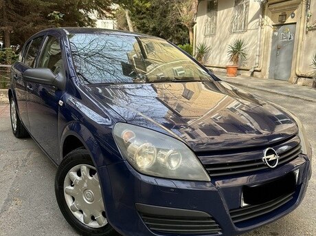 Opel Astra 2004