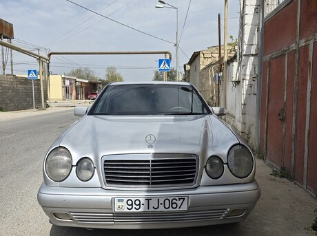 Mercedes E 230 1995