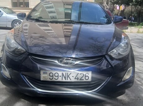 Hyundai Elantra 2013