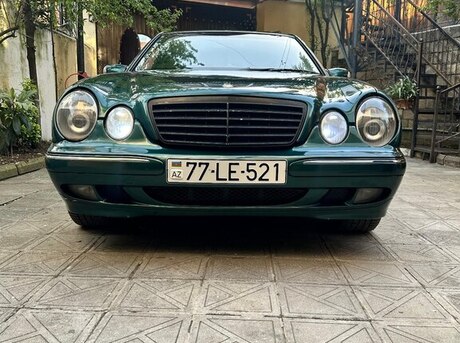 Mercedes E 220 d 2000