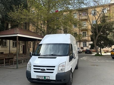 Ford Transit 2010