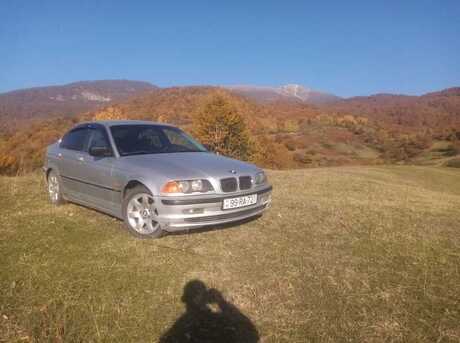 BMW 323 1999