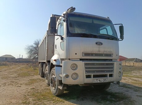 Ford Cargo 2011