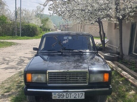 LADA (VAZ) 2107 2011