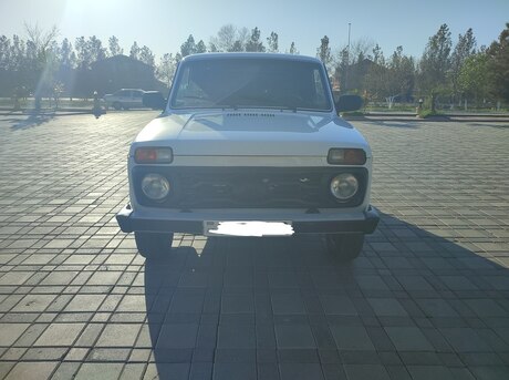LADA (VAZ) Niva 2013
