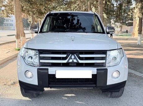 Mitsubishi Pajero 2008