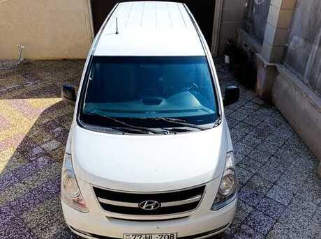 Hyundai H-1 2010