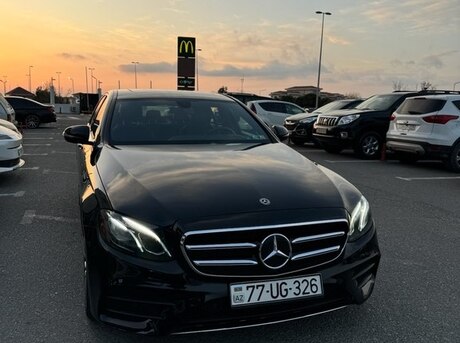 Mercedes E 300 2019