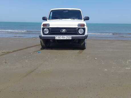 LADA (VAZ) Niva 2013
