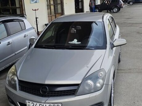 Opel Astra 2007