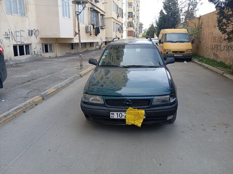 Opel Astra 1995
