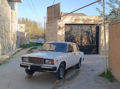 LADA (VAZ) 2107 2011