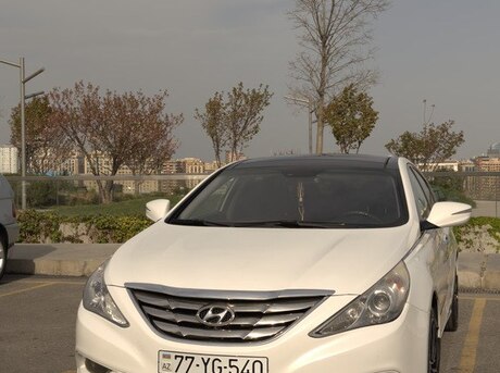 Hyundai Sonata 2012