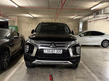 Mitsubishi Pajero Sport 2020