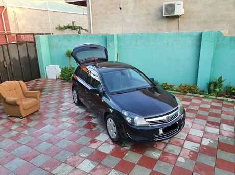 Opel Astra 2007