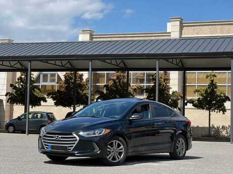 Hyundai Elantra 2017