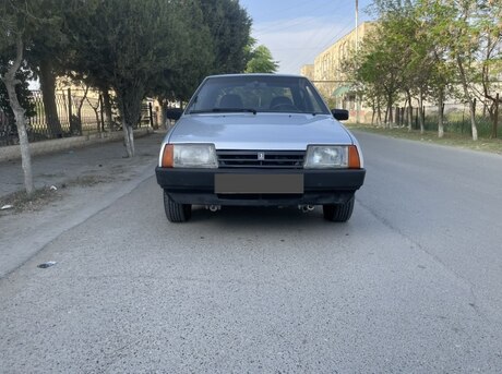 LADA (VAZ) 21099 2004