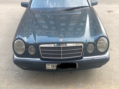 Mercedes E 220 d 1999