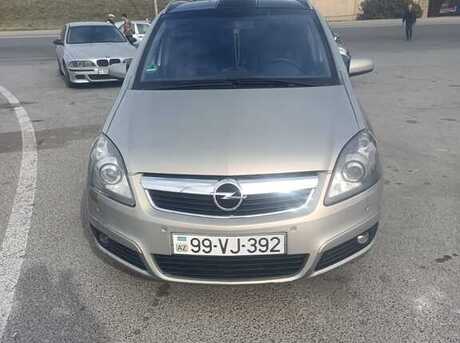 Opel Zafira 2005