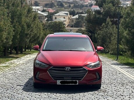 Hyundai Elantra 2016