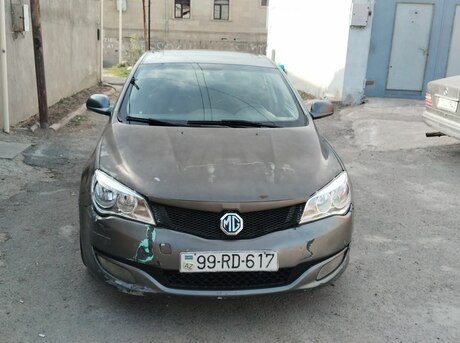 MG 350 2012