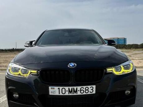 BMW 330 2018