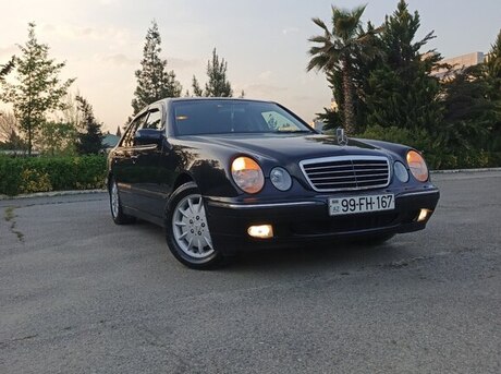 Mercedes E 240 2000
