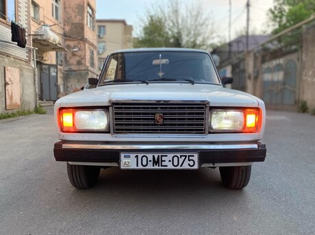 LADA (VAZ) 2107 2003