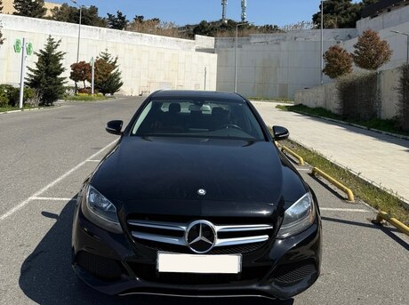 Mercedes C 300 4MATIC 2015