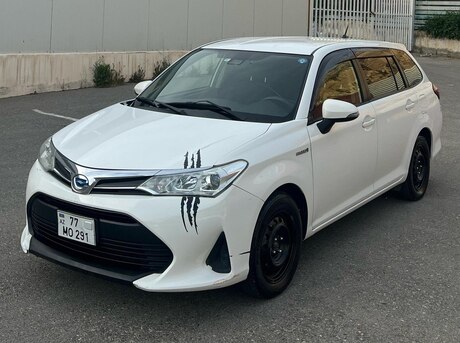 Toyota Corolla Fielder 2018