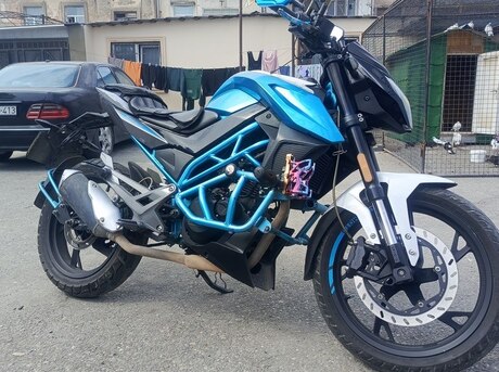 CFMOTO 150 NK