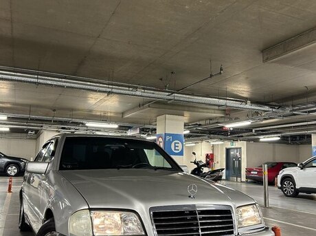 Mercedes C 180 1995