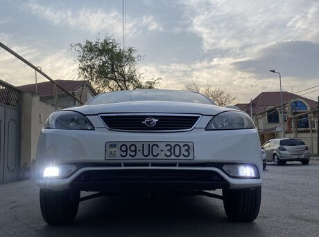 Daewoo Gentra 2013