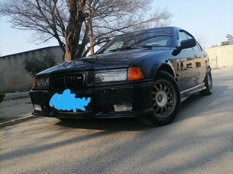 BMW 320 1993