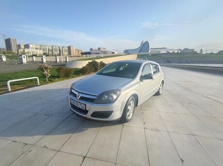 Opel Astra 2006